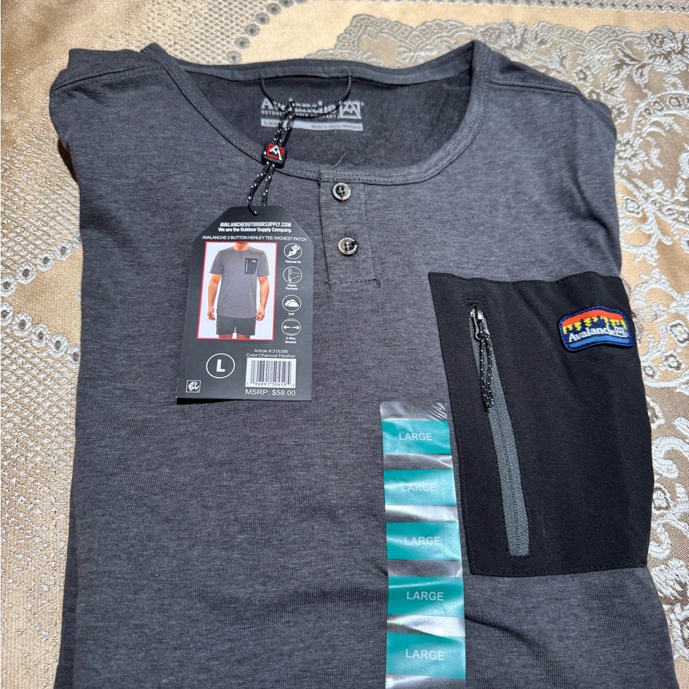 brand new Avalanche T-shirt!